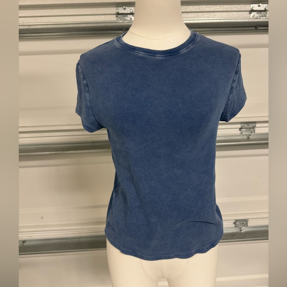 EST PAC 1980 Blue Ribbed Knit Tee Shirt Size L Soft Stretch Casual Top